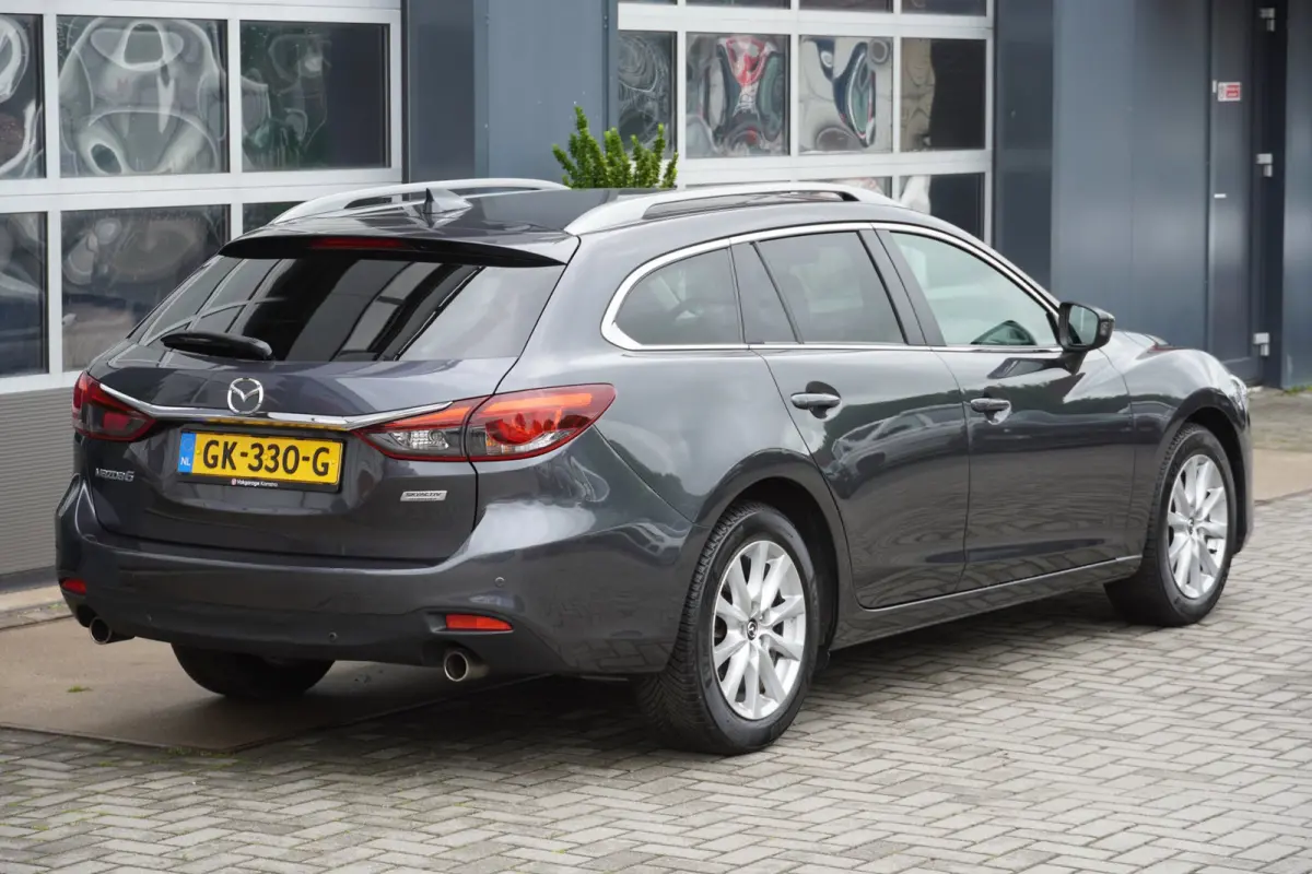 2.0 SkyActiv-G 165PK NAP Leder/BOSE/Navi