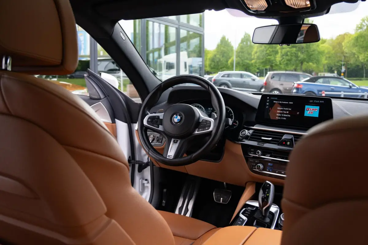 Gran Turismo 640i xDrive M-Sport|Panoramadak|Trekhaak|CarPlay|Harmen&Kardon|HUD|Memory|Ambiente|High Executive|Full Option|Dealer Onderhouden