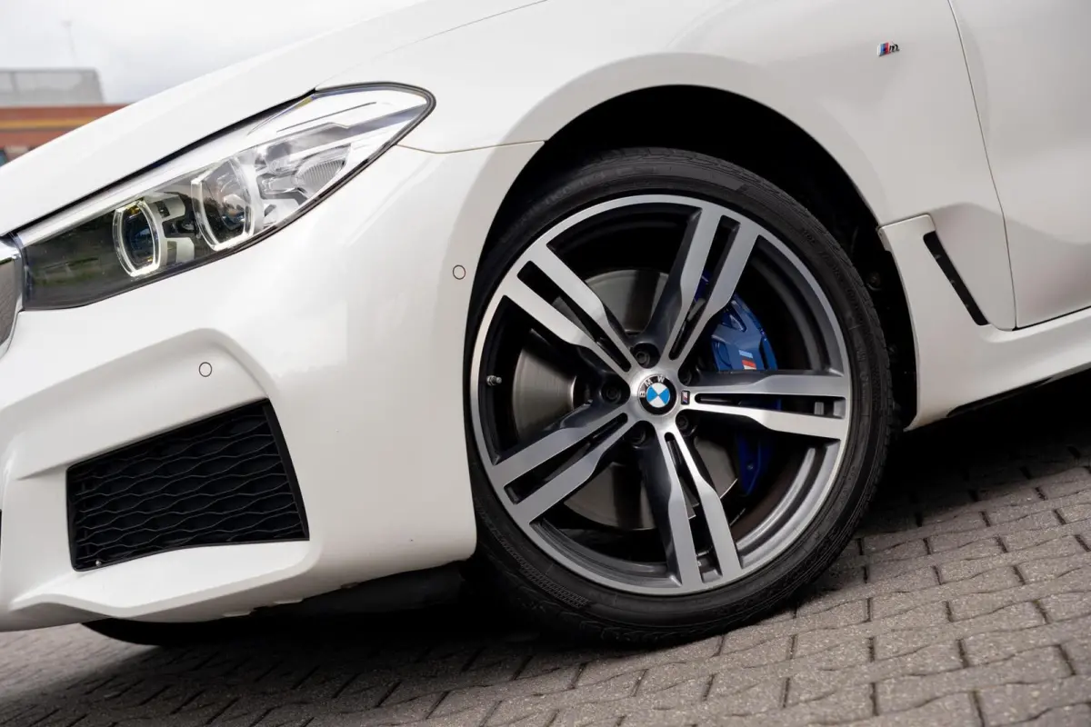 Gran Turismo 640i xDrive M-Sport|Panoramadak|Trekhaak|CarPlay|Harmen&Kardon|HUD|Memory|Ambiente|High Executive|Full Option|Dealer Onderhouden