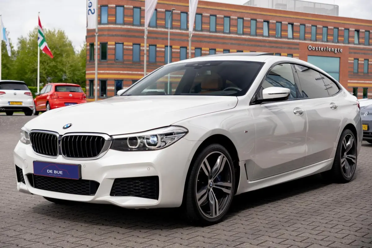 Gran Turismo 640i xDrive M-Sport|Panoramadak|Trekhaak|CarPlay|Harmen&Kardon|HUD|Memory|Ambiente|High Executive|Full Option|Dealer Onderhouden