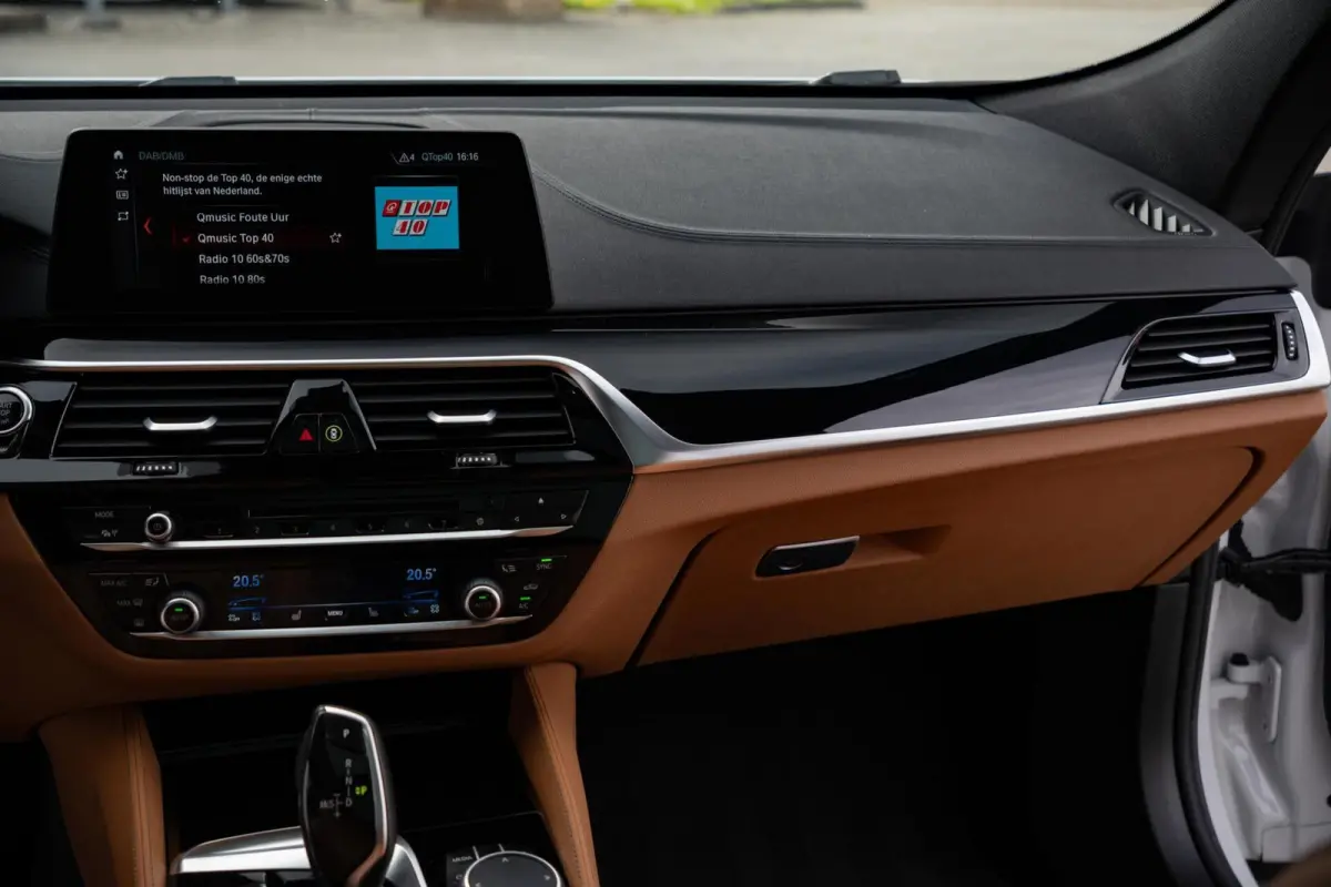 Gran Turismo 640i xDrive M-Sport|Panoramadak|Trekhaak|CarPlay|Harmen&Kardon|HUD|Memory|Ambiente|High Executive|Full Option|Dealer Onderhouden