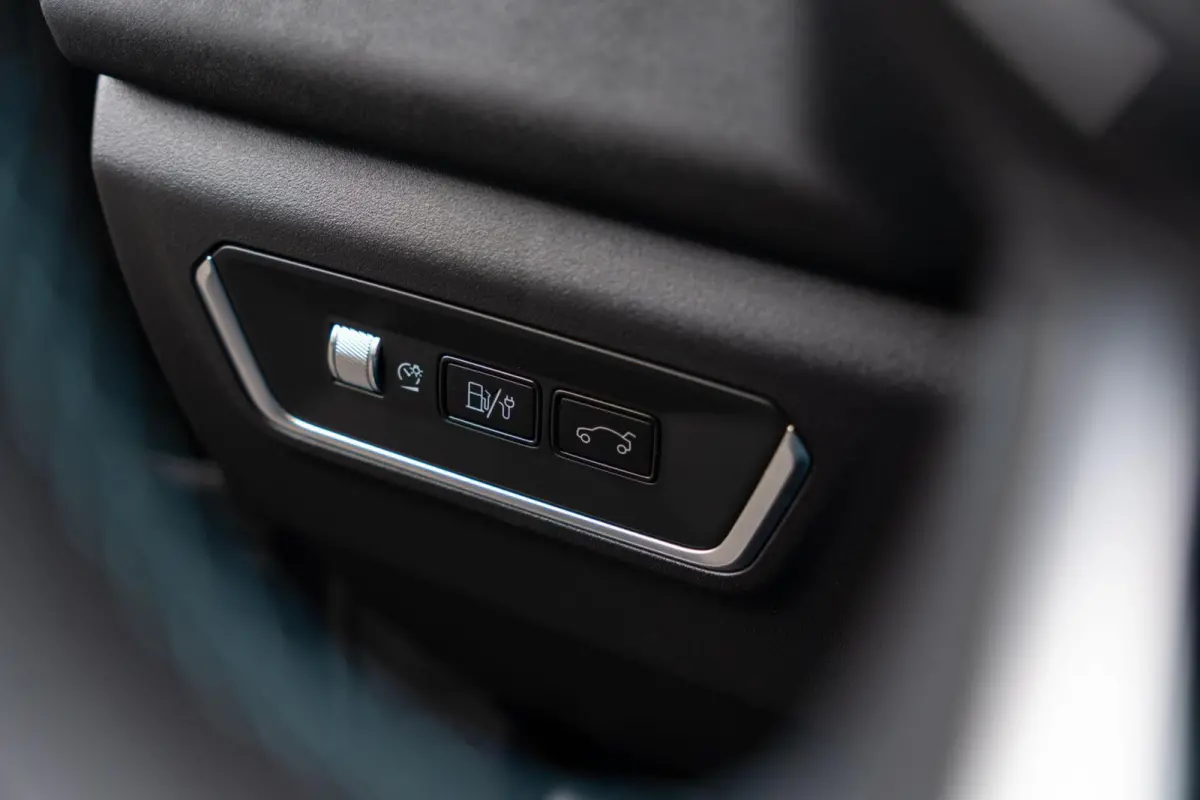 1.5 Black Edition|1 Eig|Org NL NAP|Panoramadak|Infinity Audio|LED|Virtual