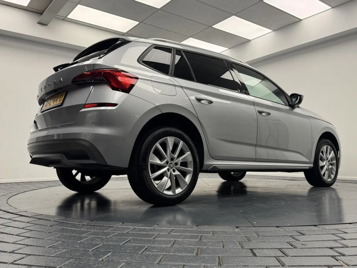 1.0 TSi Edition Automaat-Navigatie-Adapt.Cr.contr-Clima-Camera-Carplay-Parkeersensoren-Trekhaak-Lm17''velgen-Virtual