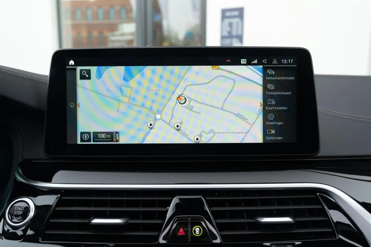 540i xDrive Facelift|M-Sport|Achterasbesturing|Laser LED|Panoramadak|Head Up|CarPlay|DAB|High Executive|Dealer Onderhouden