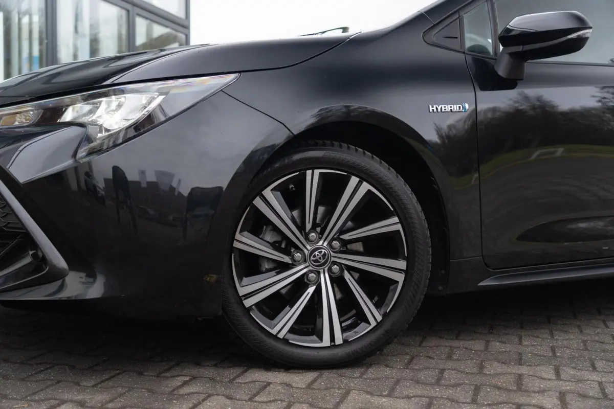 1.8 Hybrid First Edition|Org NL NAP|1ste Eig|Trekhaak|Automaat|LED|Adaptive Cruise|Camera|Dealer Onderhouden
