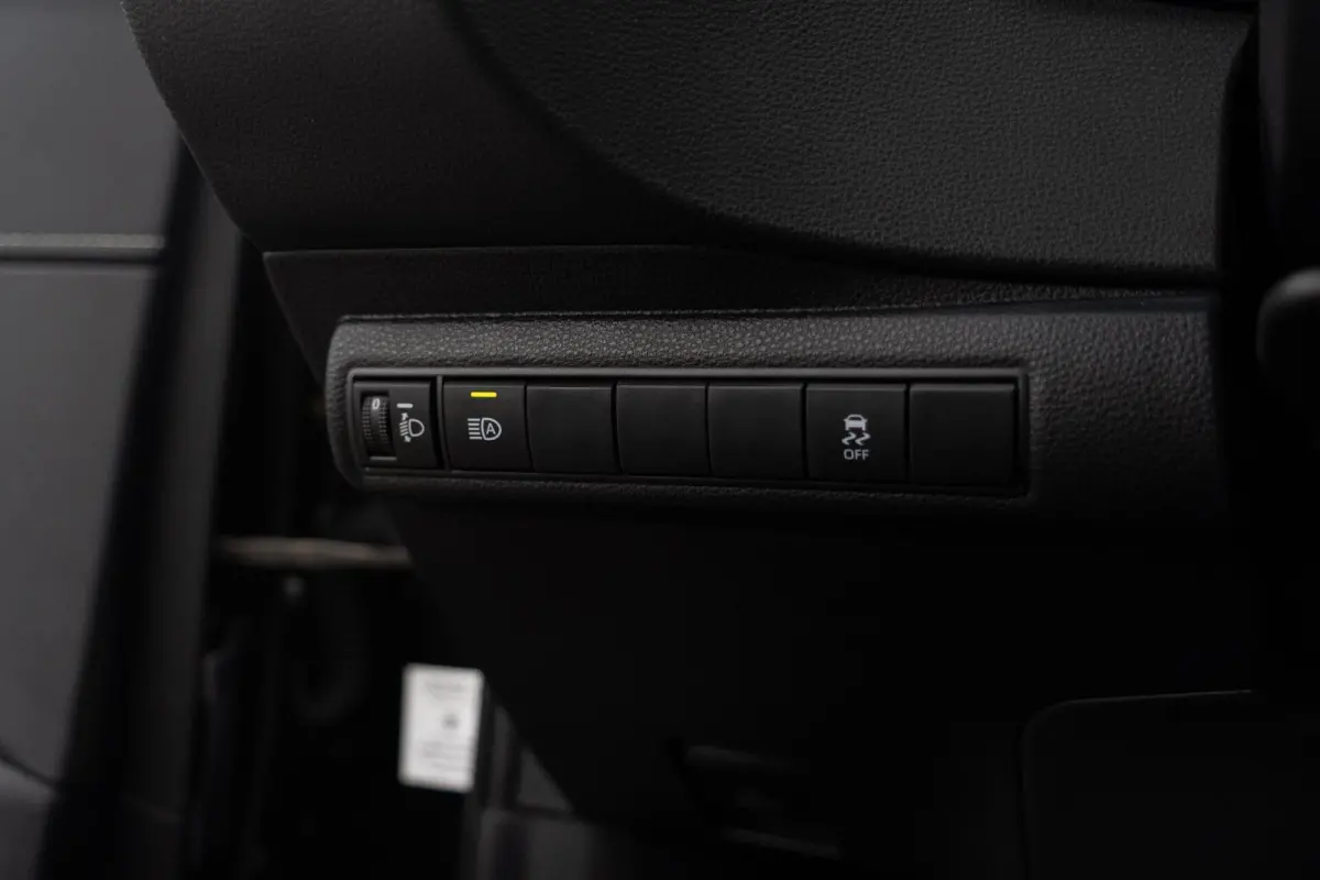 1.8 Hybrid First Edition|Org NL NAP|1ste Eig|Trekhaak|Automaat|LED|Adaptive Cruise|Camera|Dealer Onderhouden