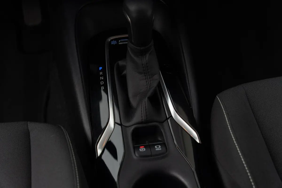 1.8 Hybrid First Edition|Org NL NAP|1ste Eig|Trekhaak|Automaat|LED|Adaptive Cruise|Camera|Dealer Onderhouden