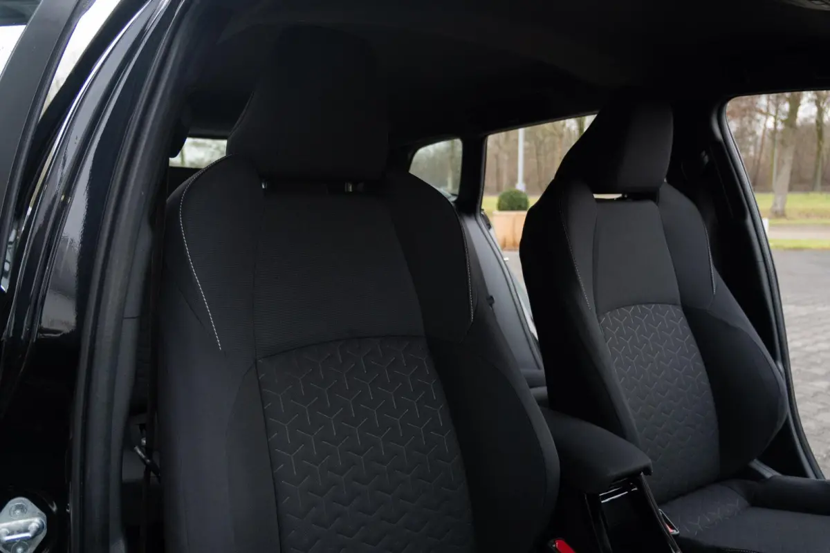 1.8 Hybrid First Edition|Org NL NAP|1ste Eig|Trekhaak|Automaat|LED|Adaptive Cruise|Camera|Dealer Onderhouden