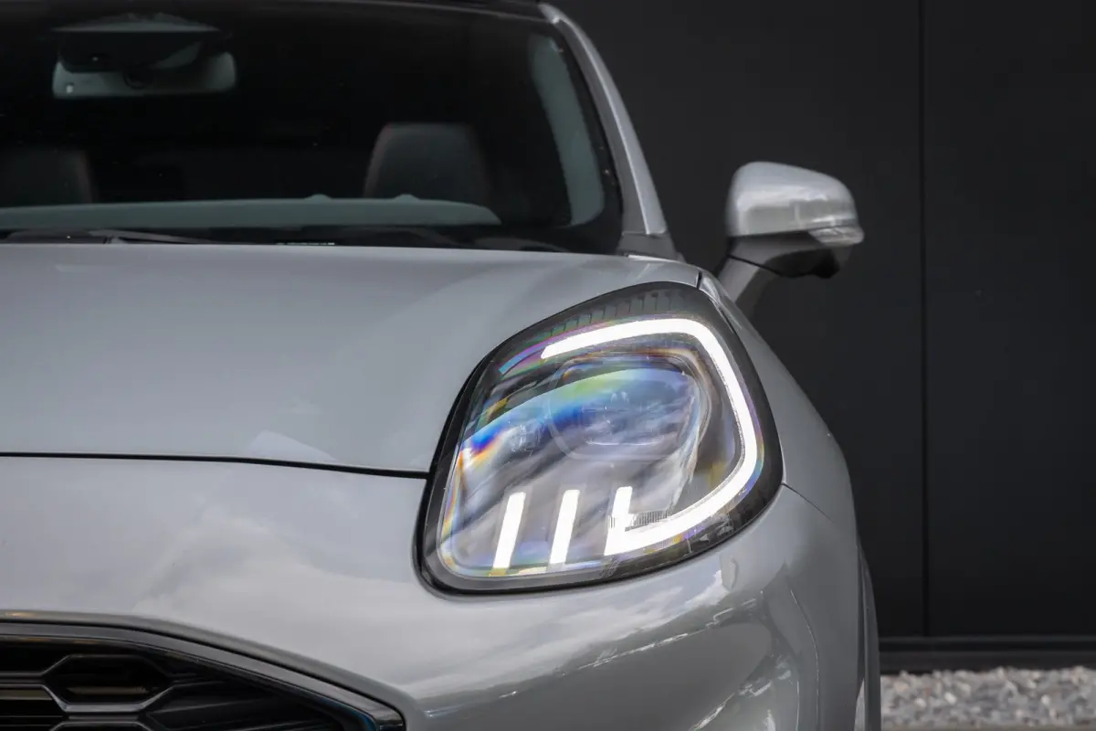 1.0 EcoBoost ST-Line X | Panoramadak | Adaptieve cruise | Matrix LED | B&O Audio | 360 camera | 19 INCH | Winter-pack