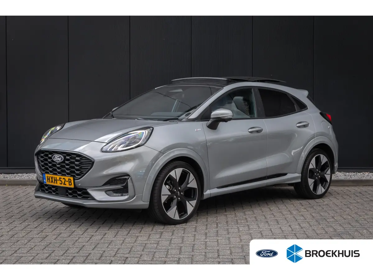 1.0 EcoBoost ST-Line X | Panoramadak | Adaptieve cruise | Matrix LED | B&O Audio | 360 camera | 19 INCH | Winter-pack