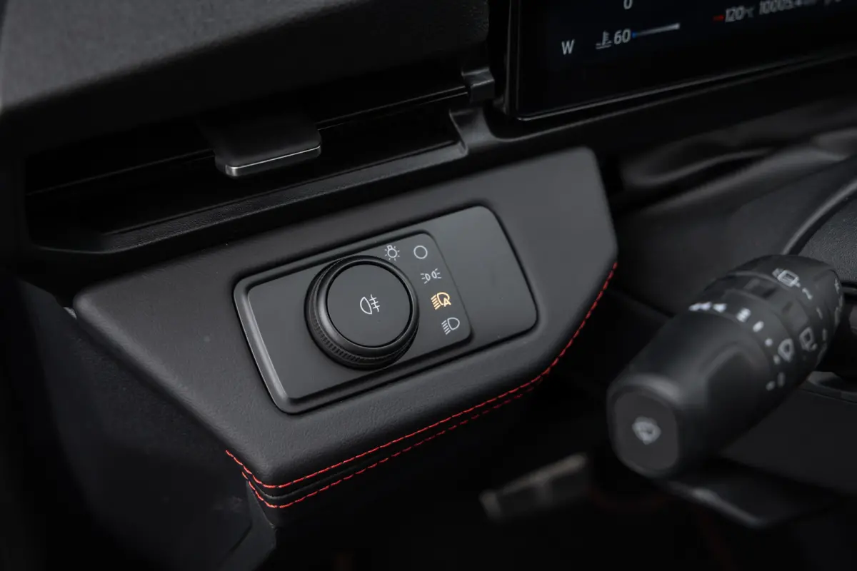 1.0 EcoBoost ST-Line X | Panoramadak | Adaptieve cruise | Matrix LED | B&O Audio | 360 camera | 19 INCH | Winter-pack
