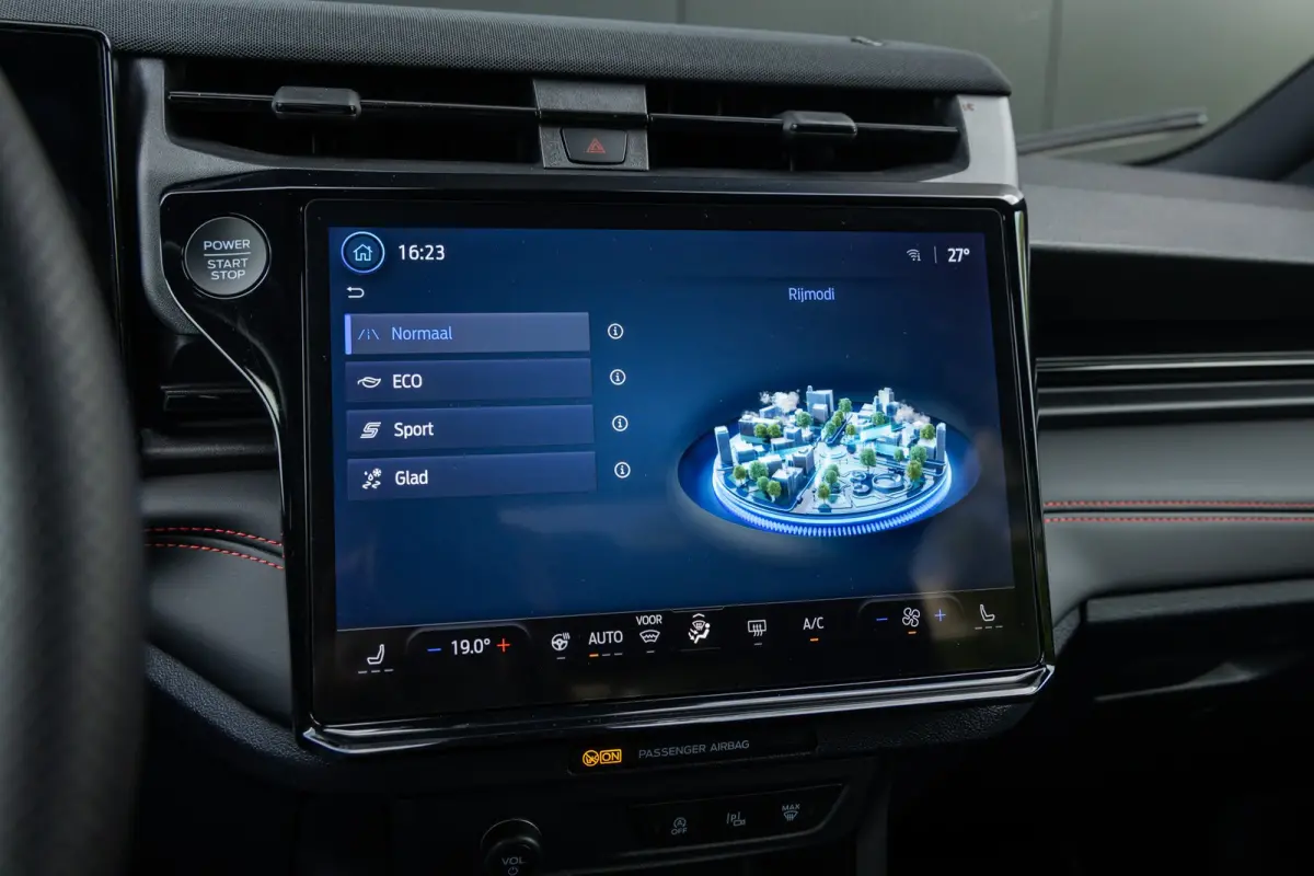 1.0 EcoBoost ST-Line X | Panoramadak | Adaptieve cruise | Matrix LED | B&O Audio | 360 camera | 19 INCH | Winter-pack