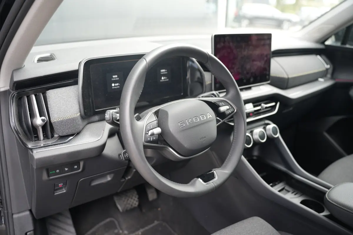 1.5 TSI 150 PK MHEV Business Edition 7p. | Adapt. Cruise | Trekhaak | Stoelverwarming | Carplay