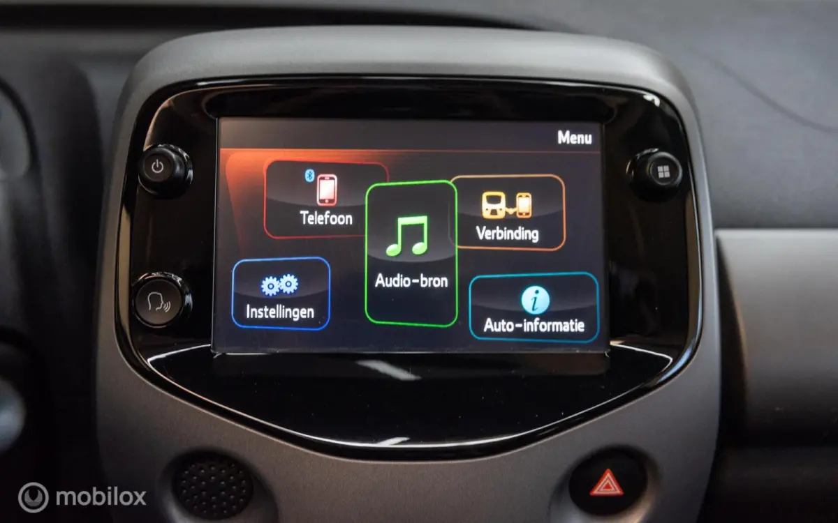 1.0 VVT-i x-cite Cabrio, Camera, Airco, DAB+