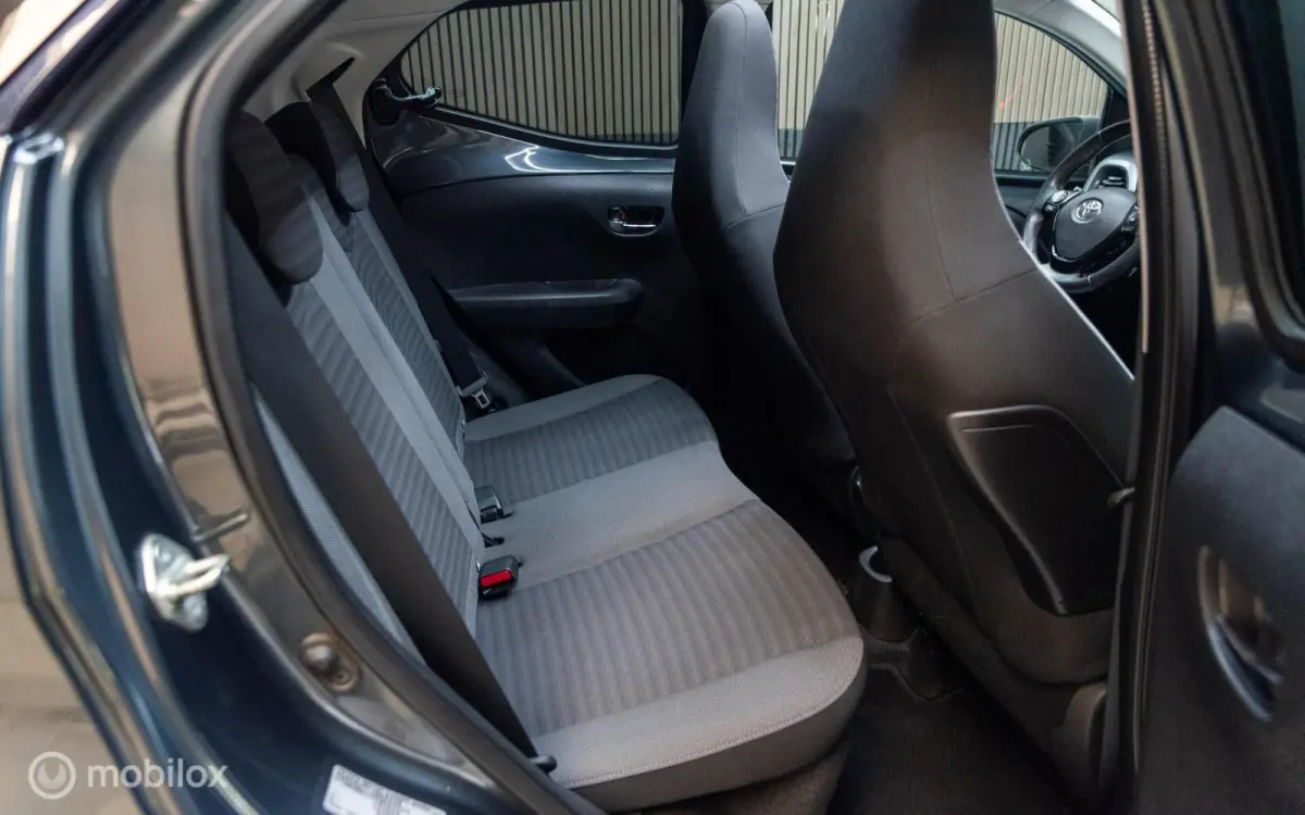 1.0 VVT-i x-cite Cabrio, Camera, Airco, DAB+