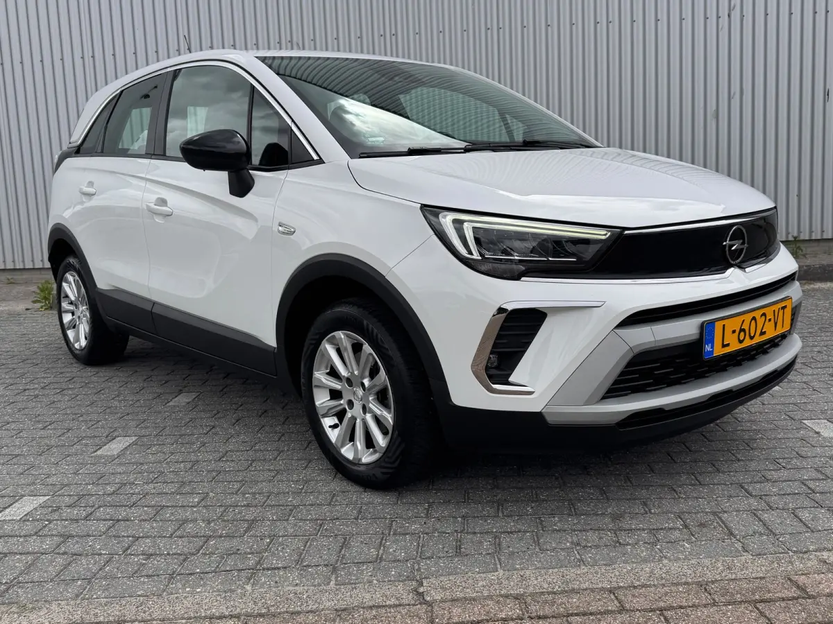 1.2 Turbo Elegance 110PK | Lage km stand! | Parkeersensoren | Navigatie | Cruise Control | Apple Carplay / Android Auto | AGR-Bestuurdersstoel | | Buitenspiegels elektrisch verstel- en verwa