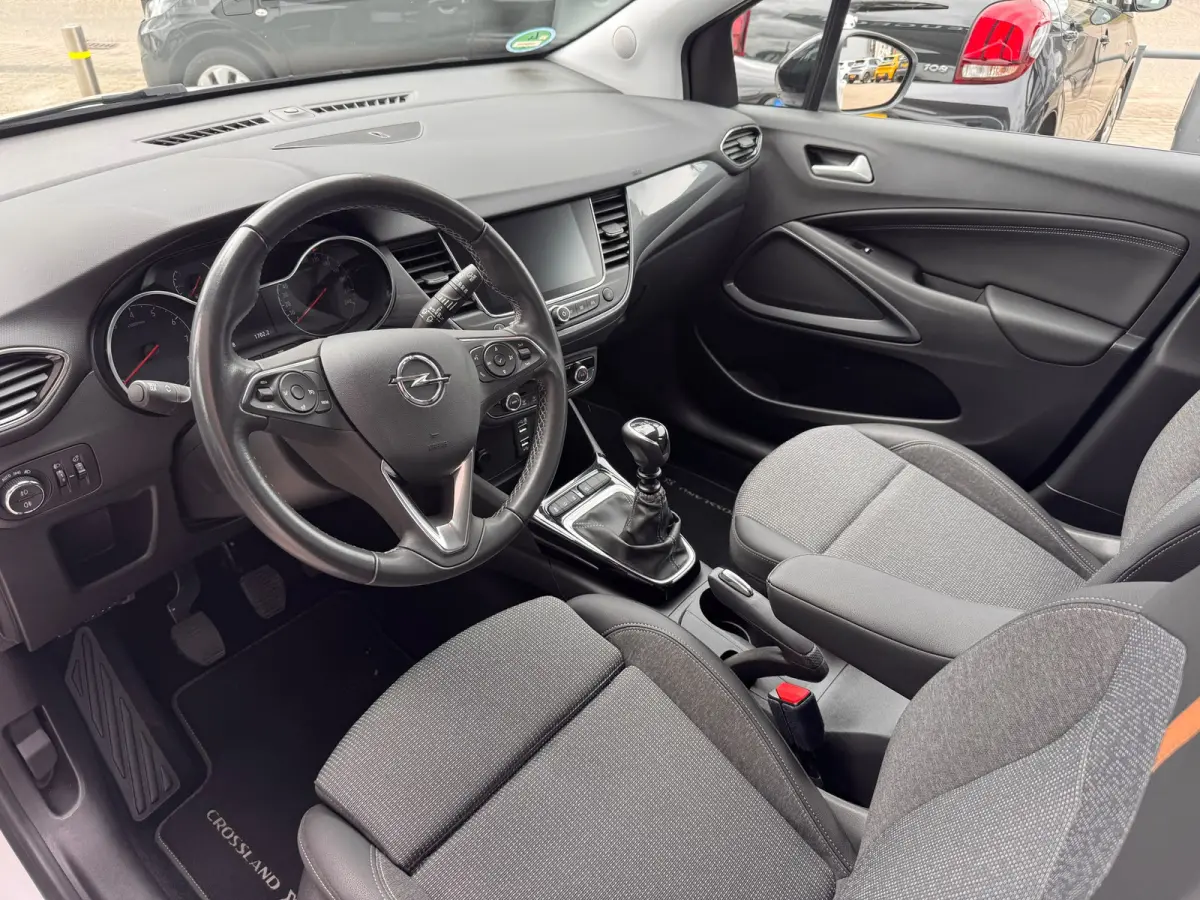 1.2 Turbo Elegance 110PK | Lage km stand! | Parkeersensoren | Navigatie | Cruise Control | Apple Carplay / Android Auto | AGR-Bestuurdersstoel | | Buitenspiegels elektrisch verstel- en verwa