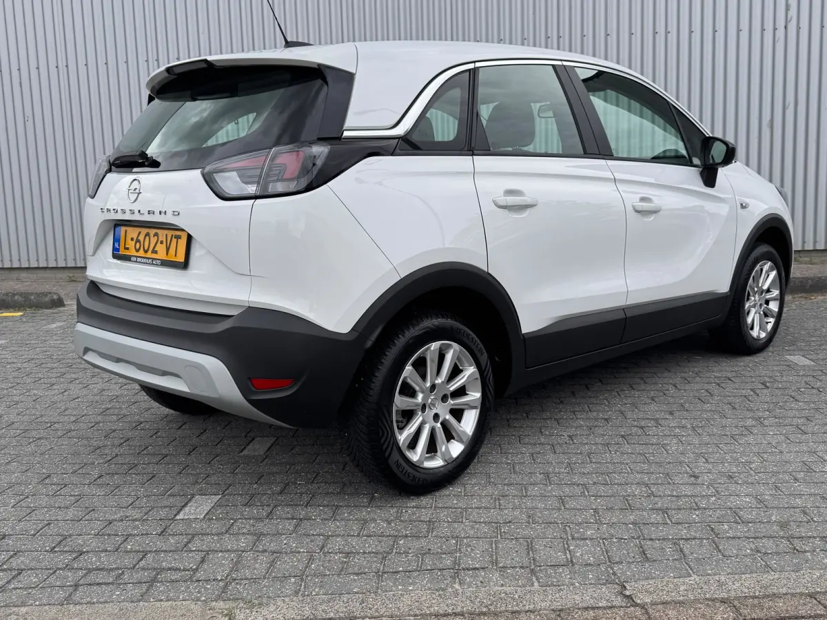 1.2 Turbo Elegance 110PK | Lage km stand! | Parkeersensoren | Navigatie | Cruise Control | Apple Carplay / Android Auto | AGR-Bestuurdersstoel | | Buitenspiegels elektrisch verstel- en verwa
