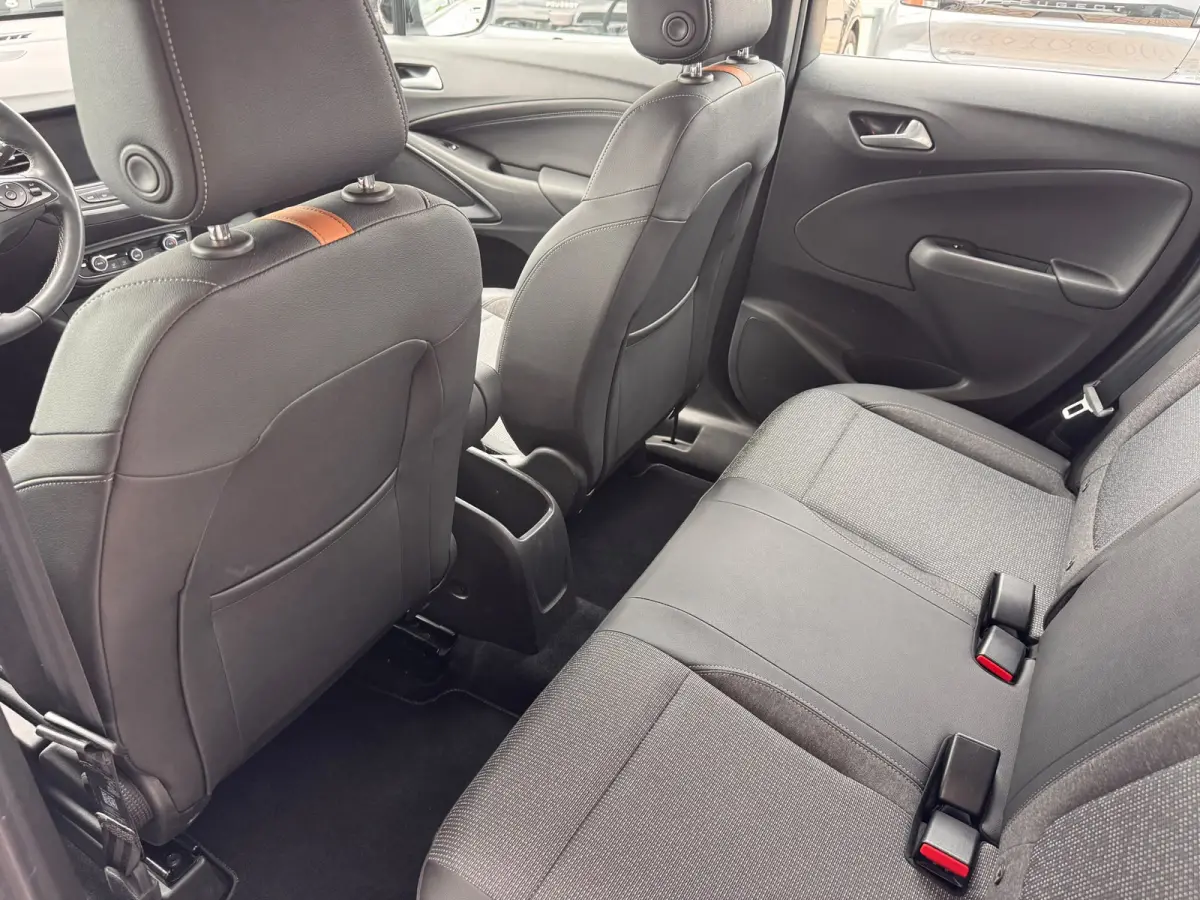 1.2 Turbo Elegance 110PK | Lage km stand! | Parkeersensoren | Navigatie | Cruise Control | Apple Carplay / Android Auto | AGR-Bestuurdersstoel | | Buitenspiegels elektrisch verstel- en verwa