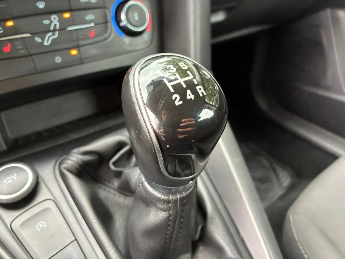 1.0 Trend | 103.000 km + Airco + Stoel verw. Nu € 6.975,-!!!