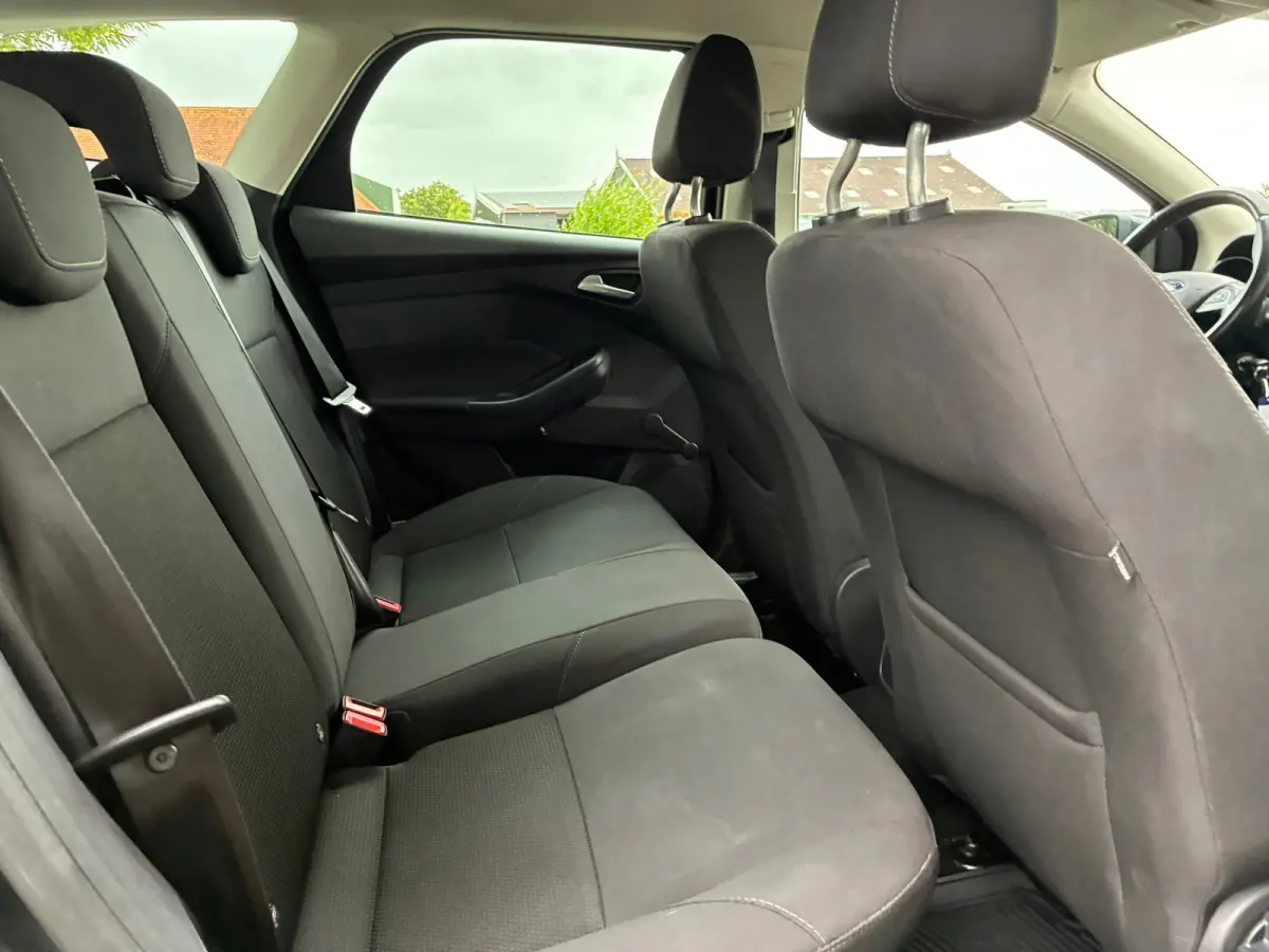 1.0 Trend | 103.000 km + Airco + Stoel verw. Nu € 6.975,-!!!