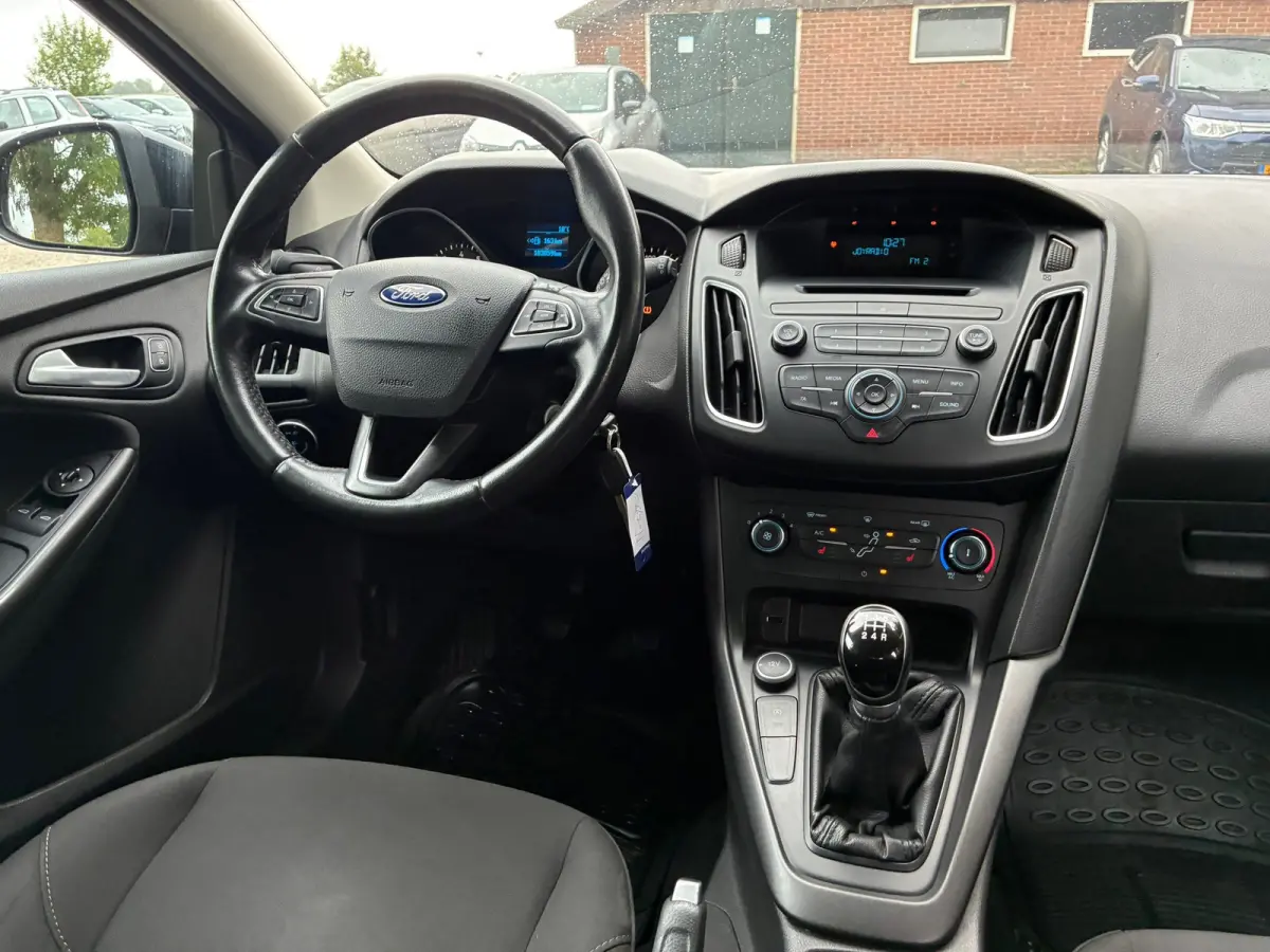 1.0 Trend | 103.000 km + Airco + Stoel verw. Nu € 6.975,-!!!