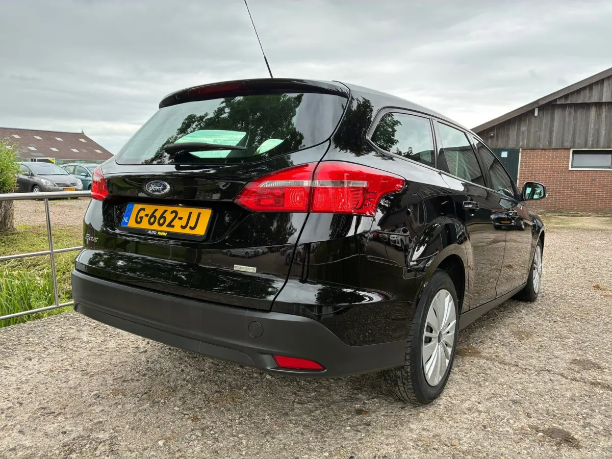 1.0 Trend | 103.000 km + Airco + Stoel verw. Nu € 6.975,-!!!