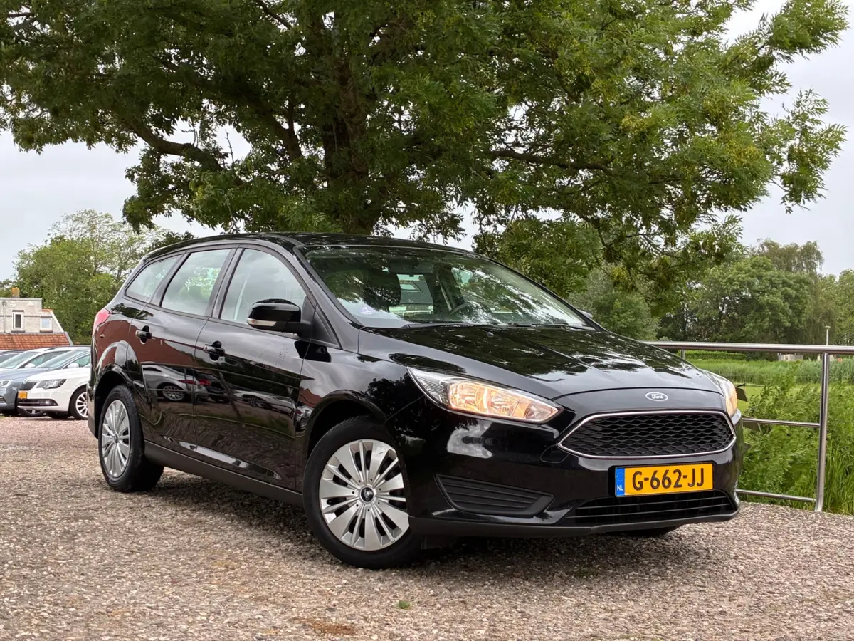 1.0 Trend | 103.000 km + Airco + Stoel verw. Nu € 6.975,-!!!