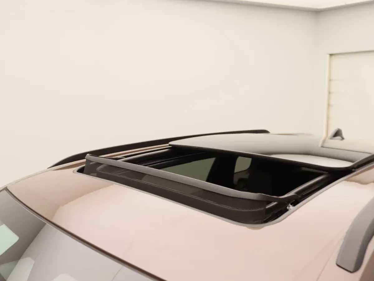 1.6 e-Hybrid Plug-In First Edition | Open dak | Demo | Tot 8 jaar garantie |