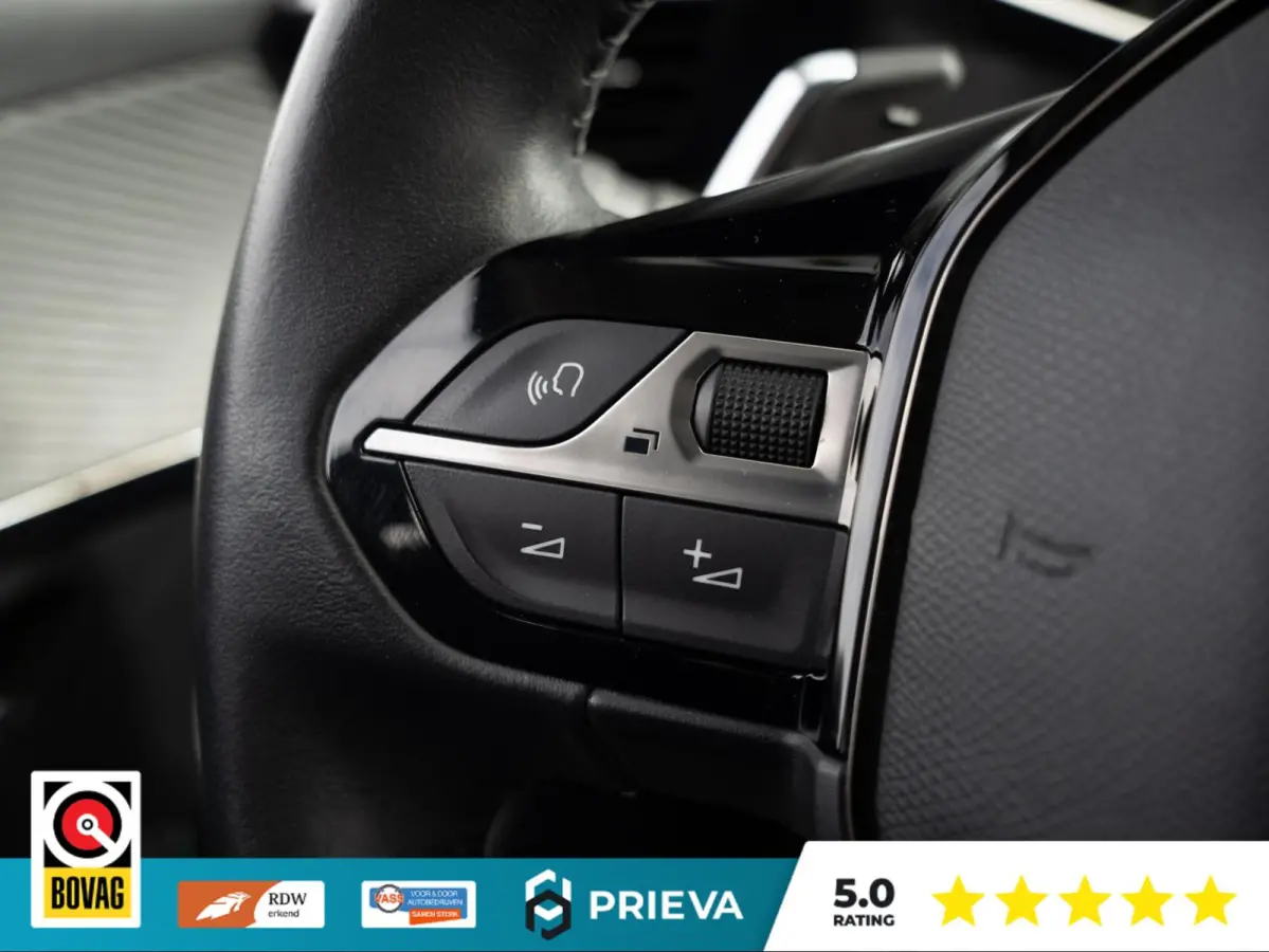 1.2 PureTech Allure Automaat 100PK | Dealer Onderhouden | Apple/Android auto | Navigatie | Cruise Control