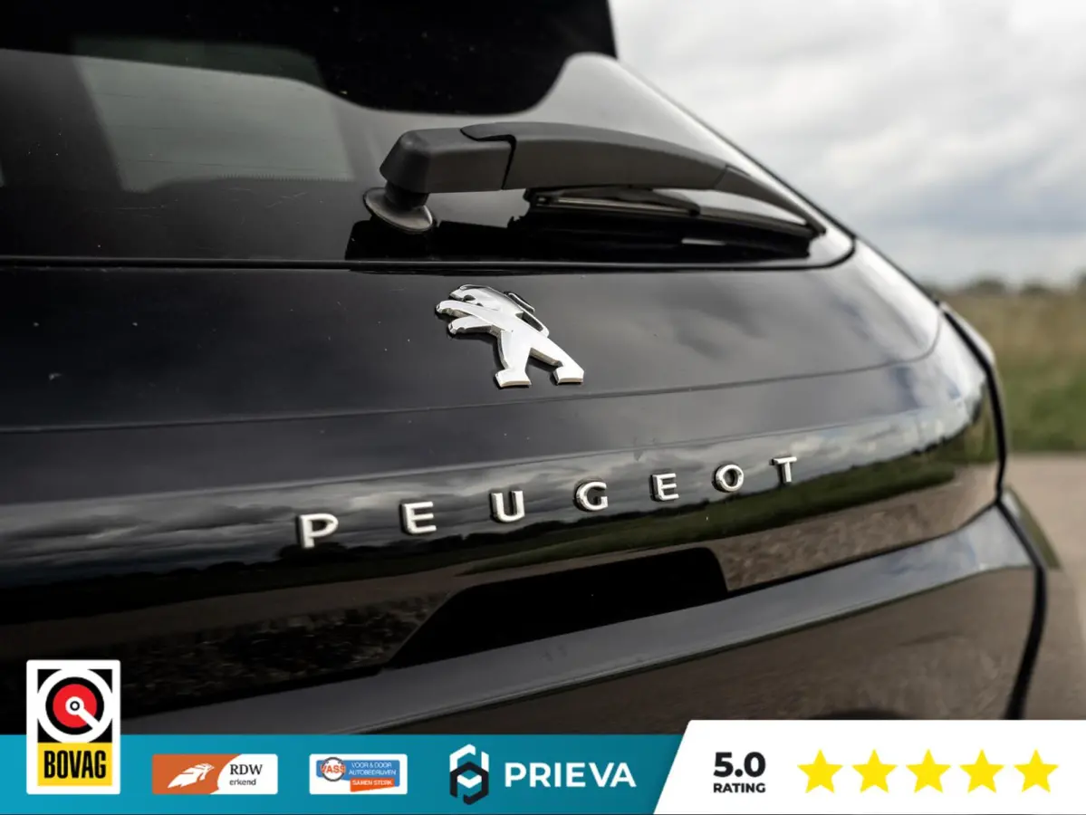 1.2 PureTech Allure Automaat 100PK | Dealer Onderhouden | Apple/Android auto | Navigatie | Cruise Control