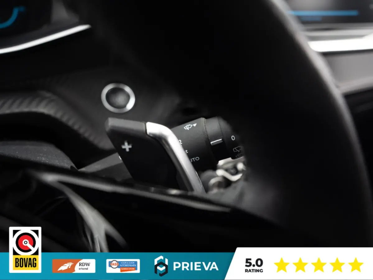 1.2 PureTech Allure Automaat 100PK | Dealer Onderhouden | Apple/Android auto | Navigatie | Cruise Control