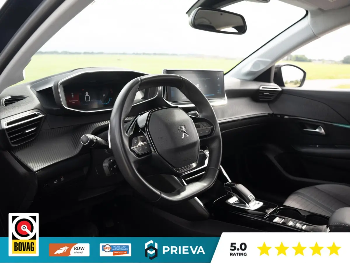 1.2 PureTech Allure Automaat 100PK | Dealer Onderhouden | Apple/Android auto | Navigatie | Cruise Control