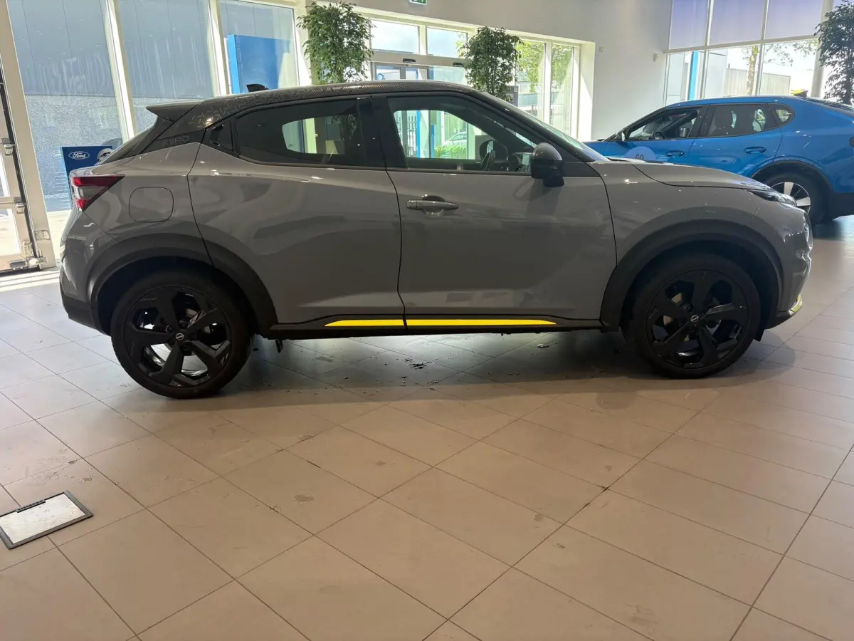 1.0 DIG-T Kiiro STOEL - VOORRUIT VERWARMING | CAMERA | CRUISE CONTROL | NAVI |  APPLE CARPLAY | 19 INCH VELGEN | 1e EINGENAAR