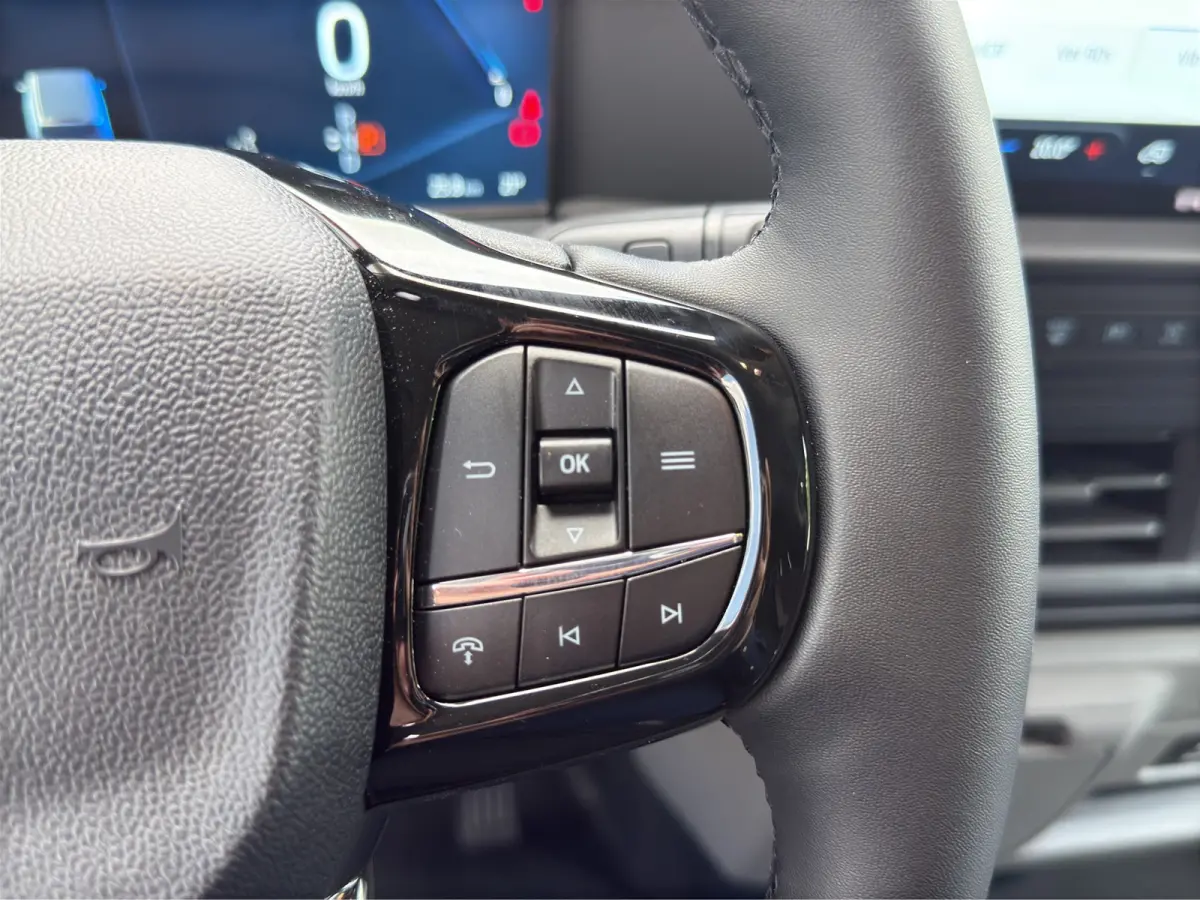 Transit E-Custom Trend 136pk L1 RWD | Nieuw | Ford Protect 2 + 3 garantie | 2.300 kg Trekgewicht | Elektrisch |