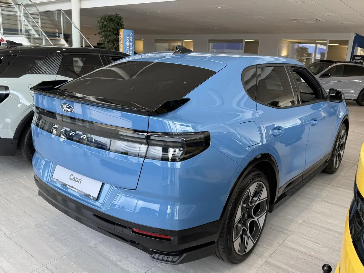 Collection Extended Range RWD 79 kWh | Unieke uitvoering! | Sportieve BODYKIT | €1500 Ford Voordeel | Adaptieve Cruise Control | Head-up display | Stoel/stuurverwarming | B&O Audio | Elek.