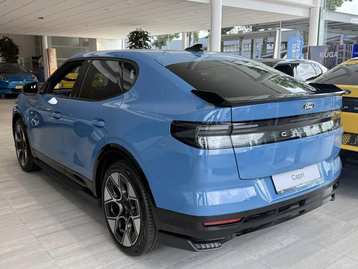 Collection Extended Range RWD 79 kWh | Unieke uitvoering! | Sportieve BODYKIT | €1500 Ford Voordeel | Adaptieve Cruise Control | Head-up display | Stoel/stuurverwarming | B&O Audio | Elek.