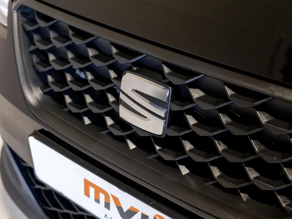 1.0 EcoTSI Style Business Connect / 116pk / Stoelverwarming / Automatische klimaatregeling /