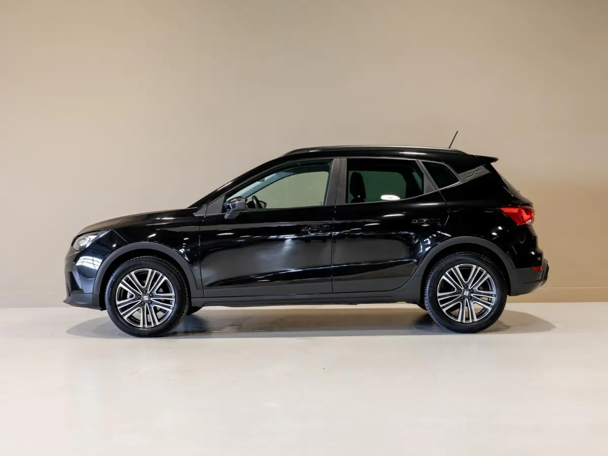 1.0 EcoTSI Style Business Connect / 116pk / Stoelverwarming / Automatische klimaatregeling /