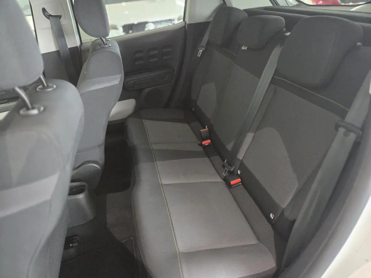 1.2 Feel Comfort | Zeer Zuinig! | | Airco | Navigatie | Apple Carplay / Android Auto