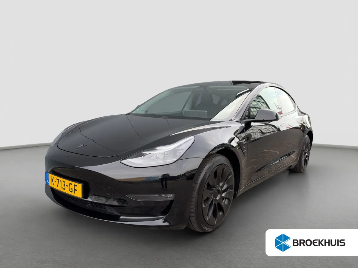 Long Range AWD 75kWh 351pk | Camera | Leder | Panoramadak | LED | Cruisecontrol adaptief | Elec. bed. stoelen | Metallic lak | Stoelverwarming | Navigatie