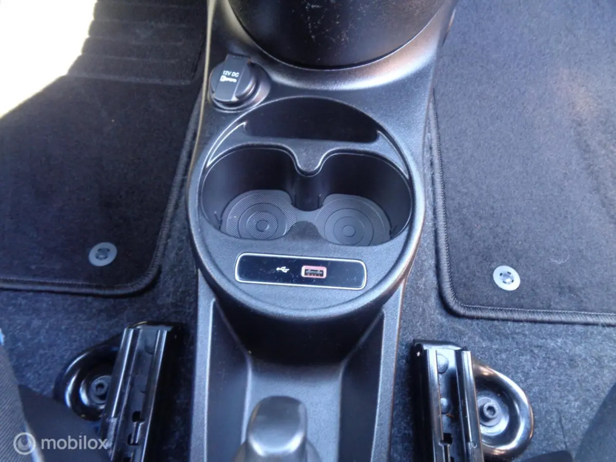 1.2 Sport/Groot navi/ECC Airco/Lm velgen/Dig dash/Zwarte hemel Stuurwiel/1st eig