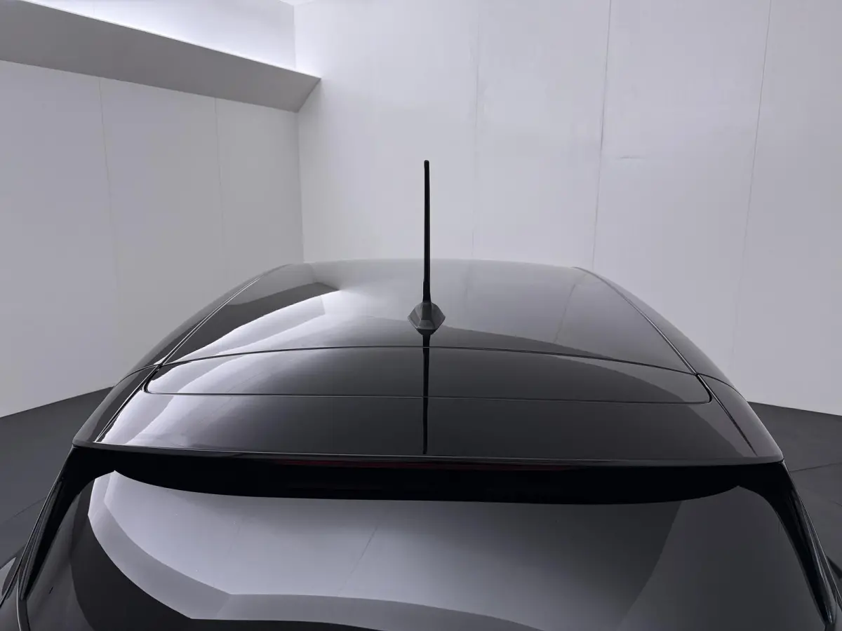 TCe 90 GPF Evolution | Navigatie | Lichtmetalen velgen | Privacy Glas |