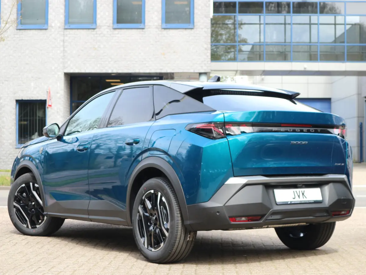 1.2 Hybrid 145 GT / 360 Camera / Navigatie / Elektrische Klep