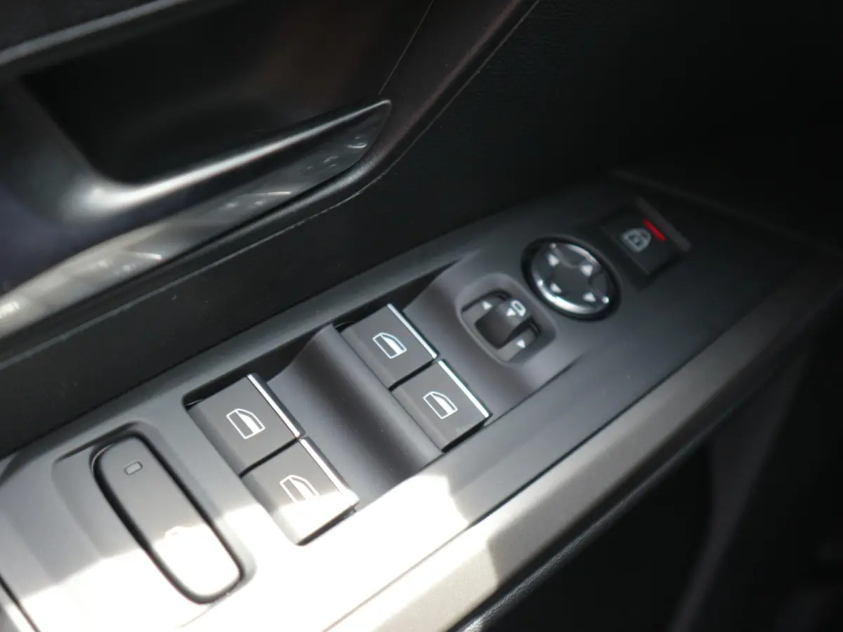 1.2 Hybrid 145 GT / 360 Camera / Navigatie / Elektrische Klep