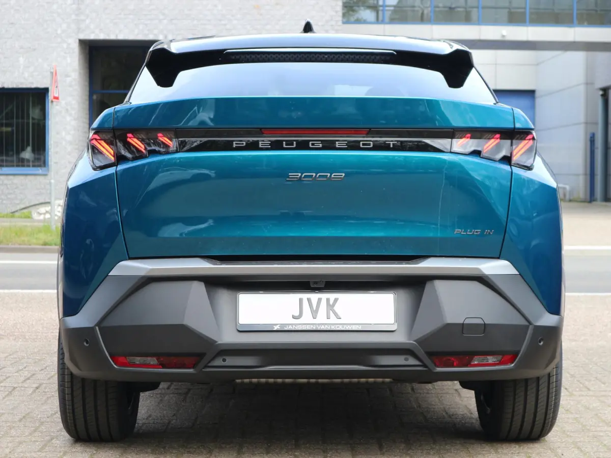 1.2 Hybrid 145 GT / 360 Camera / Navigatie / Elektrische Klep