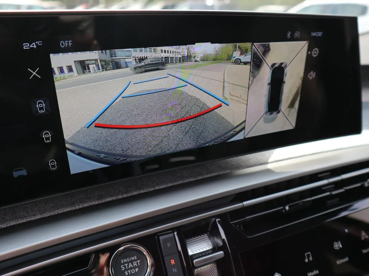 1.2 Hybrid 145 GT / 360 Camera / Navigatie / Elektrische Klep