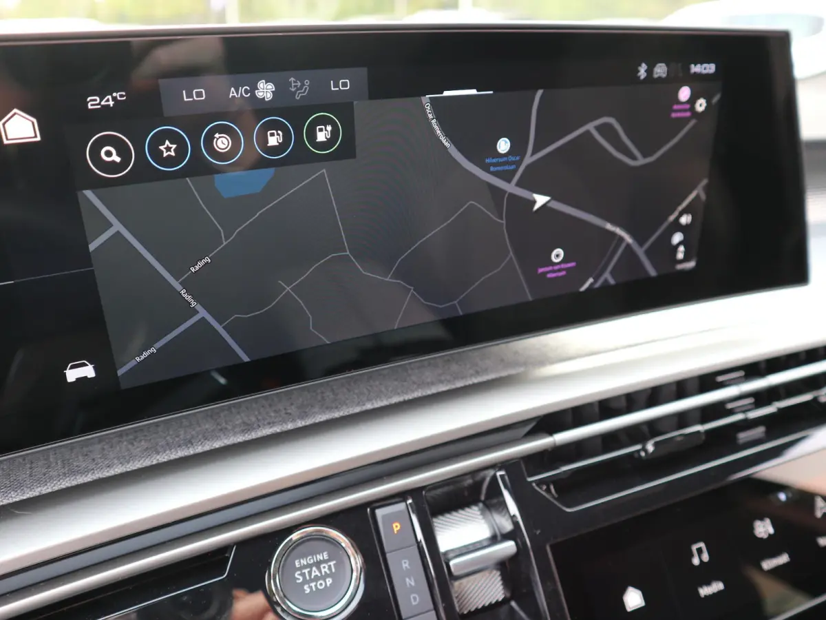 1.2 Hybrid 145 GT / 360 Camera / Navigatie / Elektrische Klep
