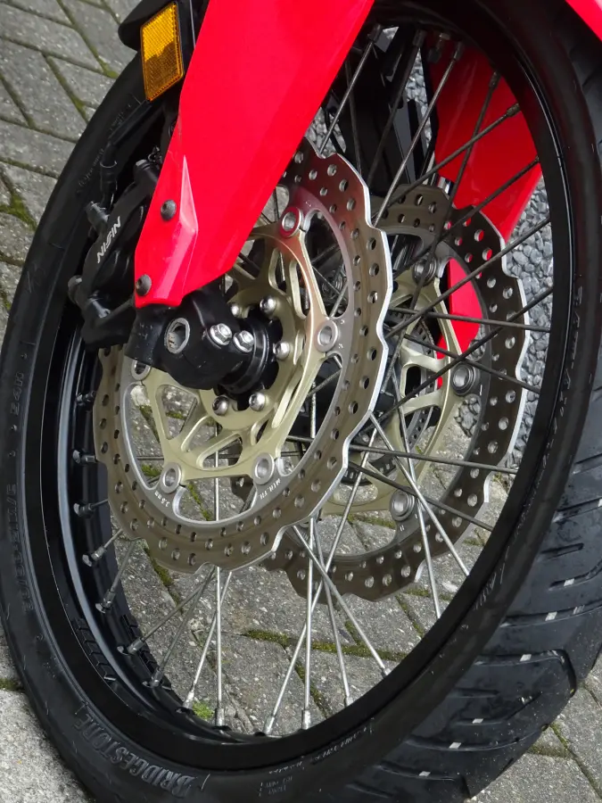 CRF 1000 AFRICA TWIN