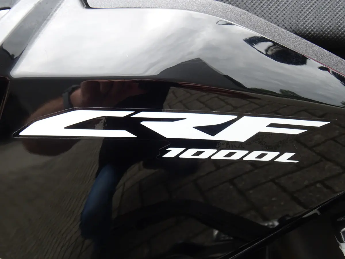 CRF 1000 AFRICA TWIN